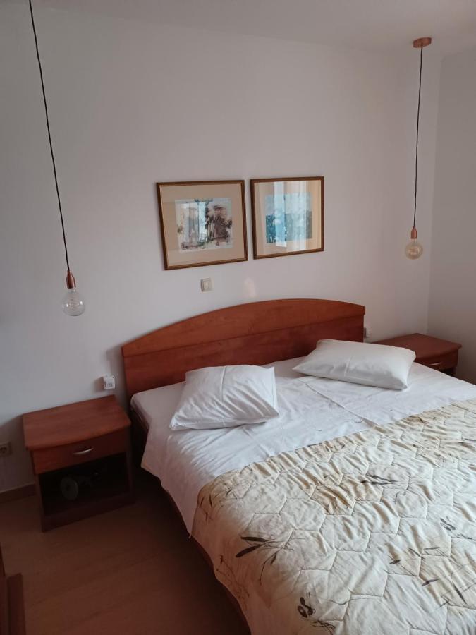 Apartmani Ivic Paka Rab Banjol Ngoại thất bức ảnh