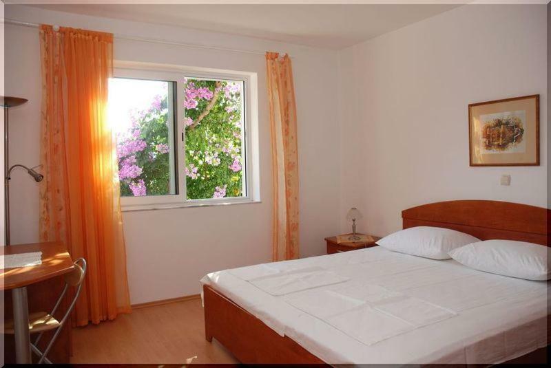 Apartmani Ivic Paka Rab Banjol Ngoại thất bức ảnh