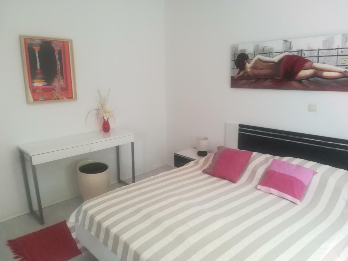 Apartmani Ivic Paka Rab Banjol Ngoại thất bức ảnh